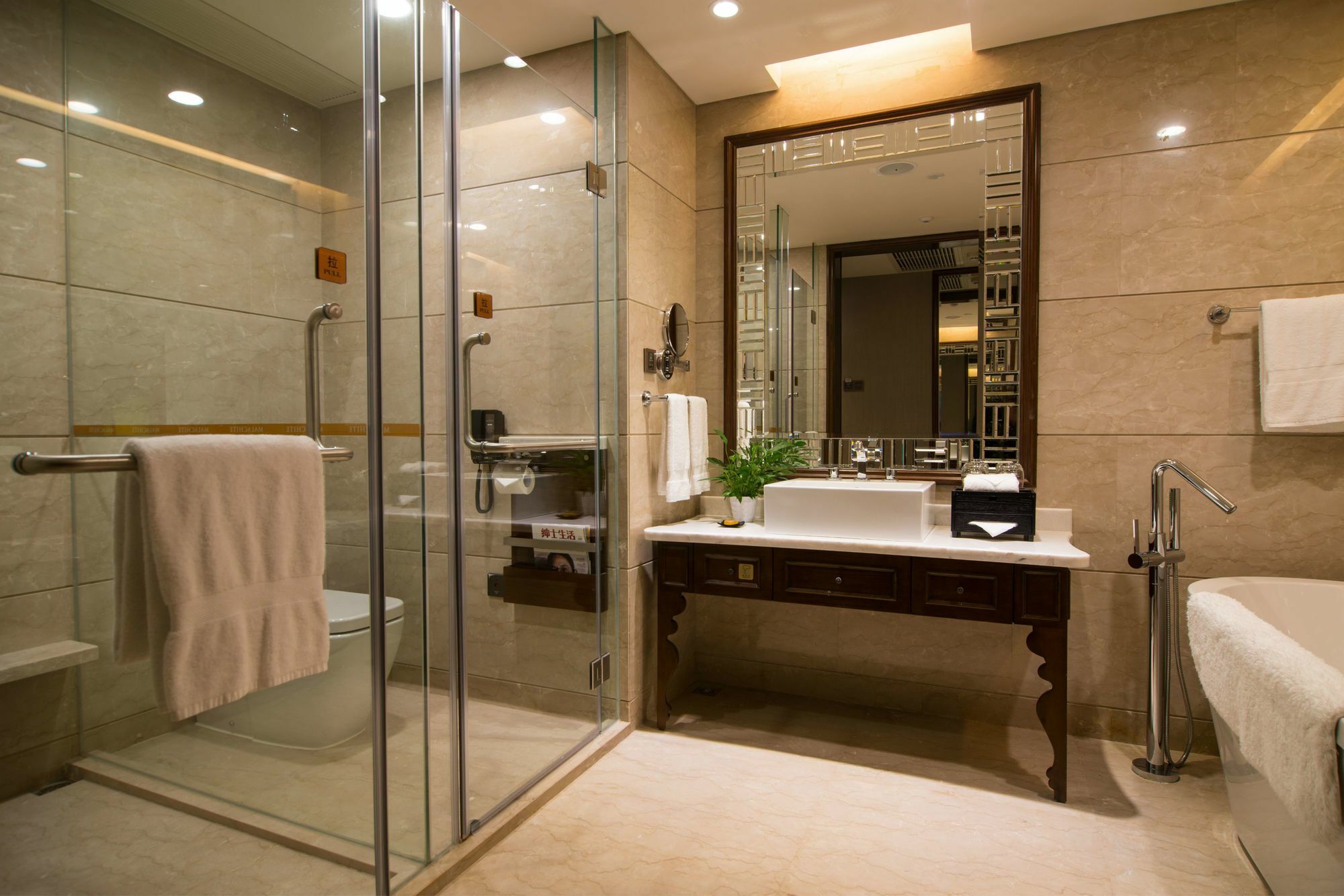 Malachite Hotel Dongguan 東莞市 エクステリア 写真
